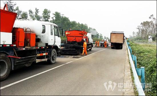 英達科技“公路醫(yī)生”守護“博鰲之路” 英達科技“公路醫(yī)生”守護“博鰲之路”